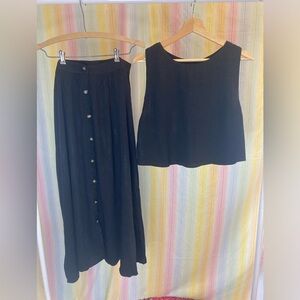 Petal & Pup Ava crop top black size 12